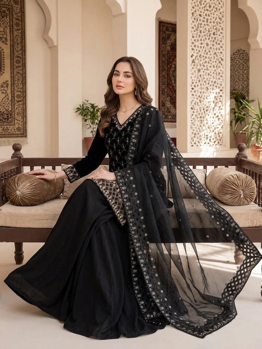 Women's Designer Black Embroidered Palazzo Suit Set with Dupatta | LM-17
